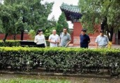 央视纪录片节目组到比干庙调研