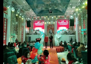 低度鼻祖香飘九州:2018张弓酒业柘城区域订货会