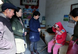 新春慰问贫困家庭 爱心涌动温暖人心