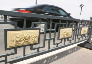 【广角聚焦】“城市家具”提升古都魅力　牡丹元素弘扬古都文化