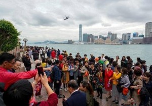 【封面】文旅部试行“旅游市场黑名单” 严惩失信旅游企业