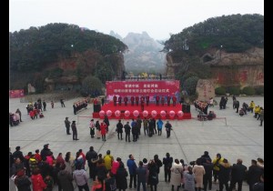 【封面】春满中原·老家河南 嵖岈山新春西游灯会启动