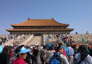 >>“五一”将现出游热，预计全国将有1.5亿人次旅游