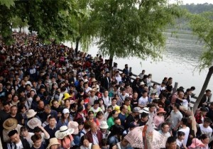 “五一”假日河南迎客3639万人次 旅游收入230亿元