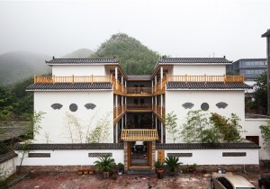 来依山居精品民宿，依山而居，回归自然