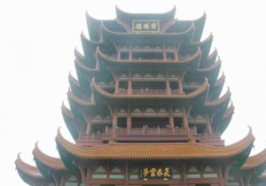 景区门票降价：如何从营销策略转向产业升级？
