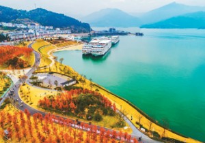 文化引领 科技创新 旅游为中国经济添活力