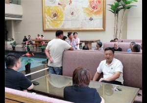 情系受灾群众 鄢陵县助力企业共克难关