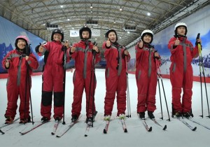 点赞！央视《焦点访谈》关注栾川这群孩子的“冰雪奇缘”！