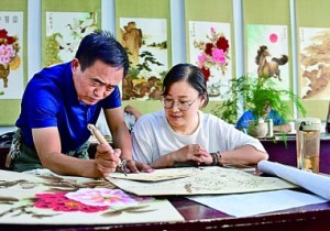 【行走河南·读懂中国】走近南阳烙画