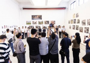 “设计了就好”《大众摄影》杂志封面与海报展在芒砀山影像艺术馆开幕