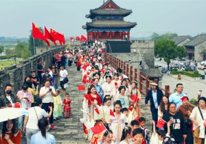 商丘古城景区“双节”假期圆满收官