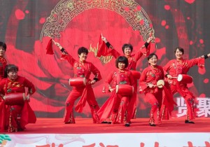 以人民为中心推动文化建设——深入学习贯彻习近平文化思想系列述评之八