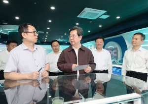 楼阳生到商丘市调研产业发展等工作
