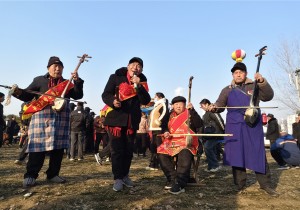 延续七百余年的马街书会常演常新——最大的八十七岁,最小的六岁