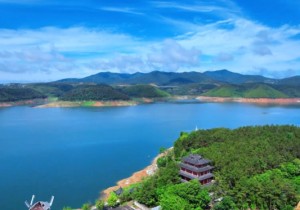 一江秀水清常在！诗画丹江邀您共赴一场浪漫的水上观光之旅！