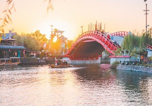初夏入汴梁 美景醉游人