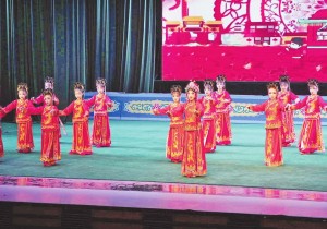 2026年济源示范区中原文化大舞台“小梅花金奖”专场演出举行