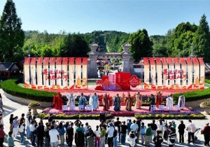 商丘：千场好戏庆国庆 满城烟火迎宾朋