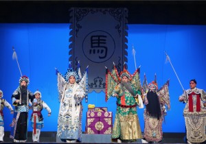 央媒观豫|“一新编一传统”,中原京韵回荡江城